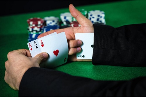 Can Online Casinos Cheat?